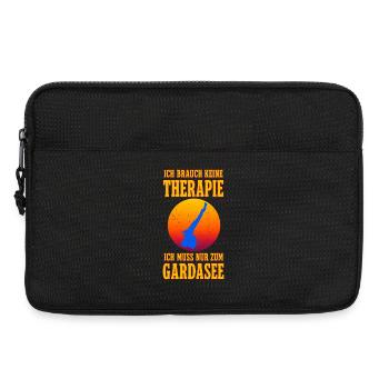 Ich brauche keine Therapie ich muss zum Gardasee - Laptoptasche 13" - Schwarz - Vorne
