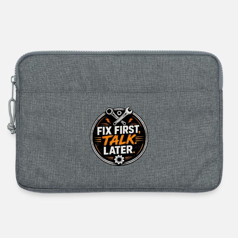 Erst reparieren, später reden – Mechaniker-Tee - Laptoptasche 13" - Grau meliert