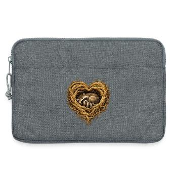 Schlafender Waschbär im Wurzelherz – Waldmotiv  - Laptoptasche 13" - Grau meliert - Vorne