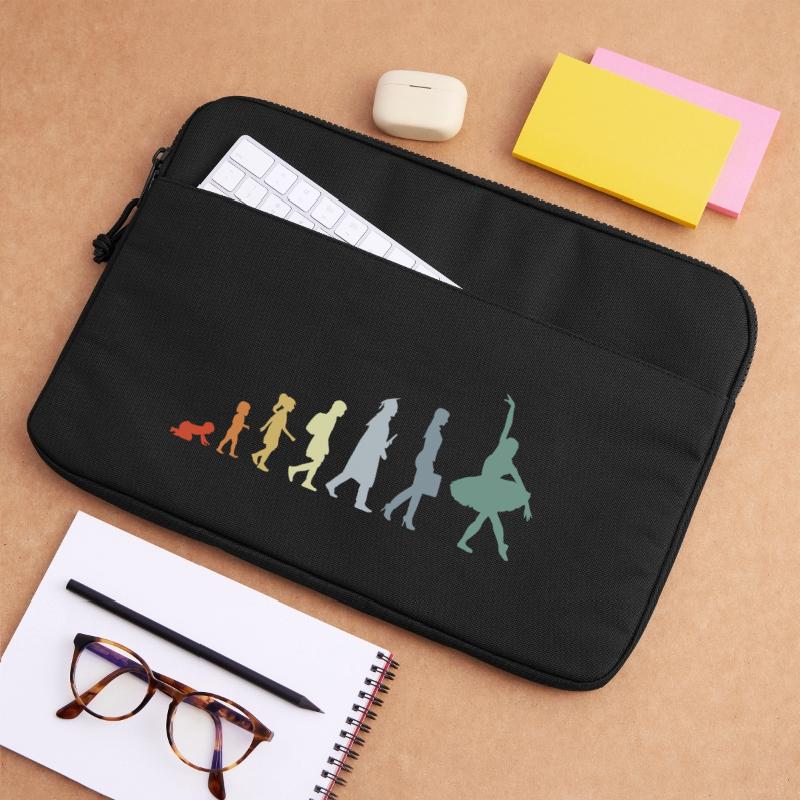 Vintage ballet dancer Evolution Laptop bag 15"