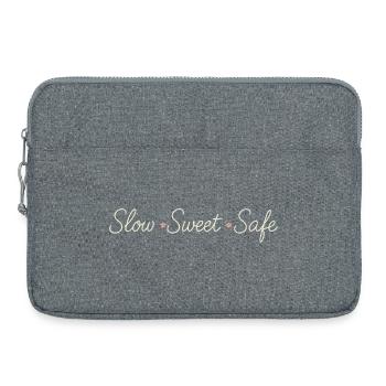 Calm is rebellion. Soft Life Self Care - Laptop bag 15" - heather grey - Front