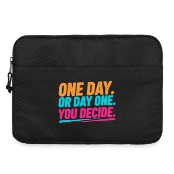 One Day or Day One – Du entscheidest - Laptoptasche 15" - Schwarz - Vorne