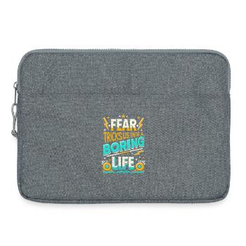 Fear Holds Us Back – Courageous Statement - Laptop bag 15" - heather grey - Front