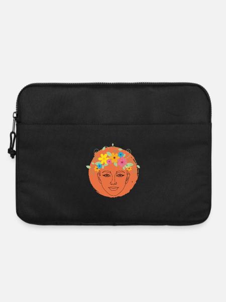 Frau mit Blütenkranz, naturverbunden - Laptoptasche 15" - Schwarz