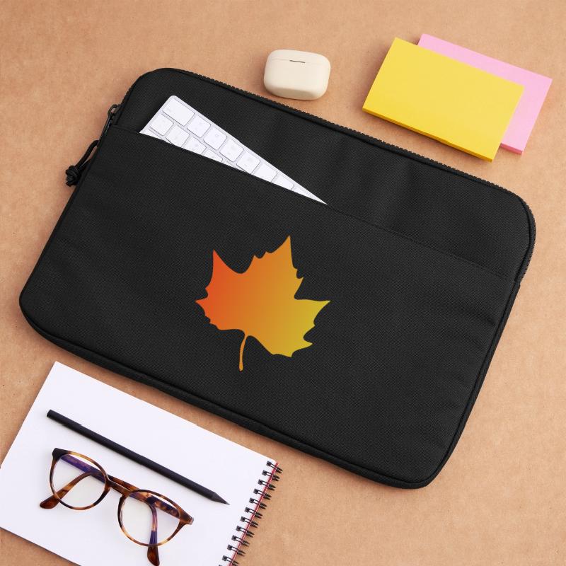 Autumn Gradient Maple Leaf Laptop bag 15"