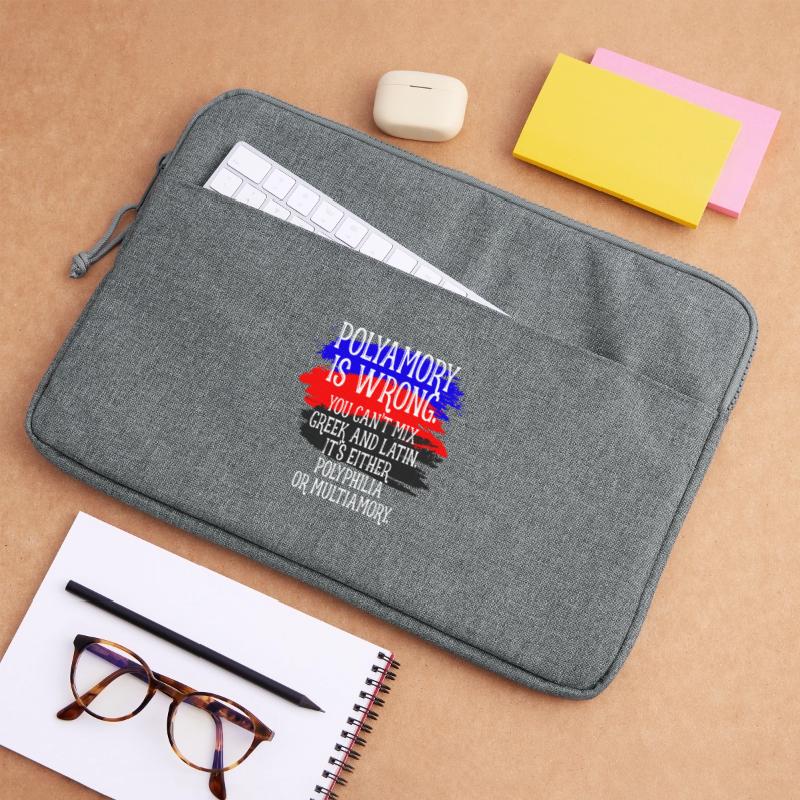 Polyamory Is Wrong Polyamorous saying polyamory Laptop bag 15"