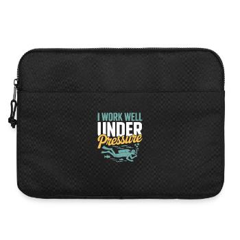 Taucher: I function well under pressure - Laptop bag 15" - black - Front