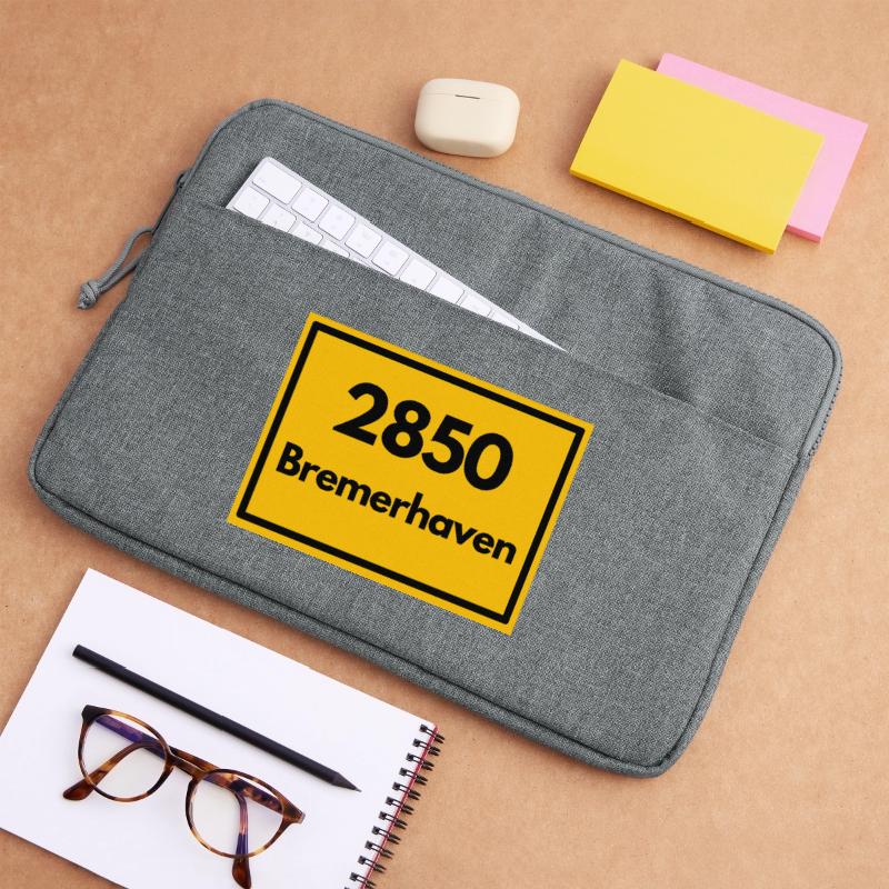 OLD POSTCODE POSTCODE RETRO 2850 BREMERHAVEN HAFEN Laptop bag 15"