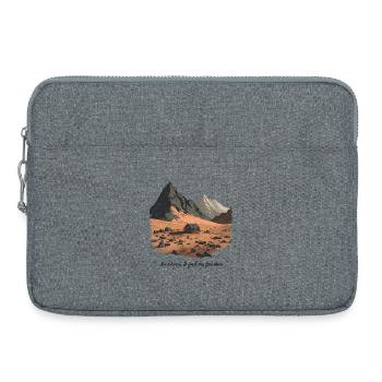 Mountain Cabin Quote - In Silence, Freedom - Laptop bag 15" - heather grey - Front
