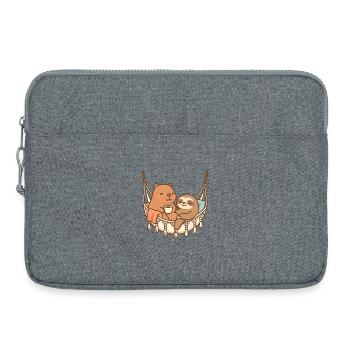 Capybara & Sloth – Cozy Friends in Hammock ☕ - Laptop bag 15" - heather grey - Front