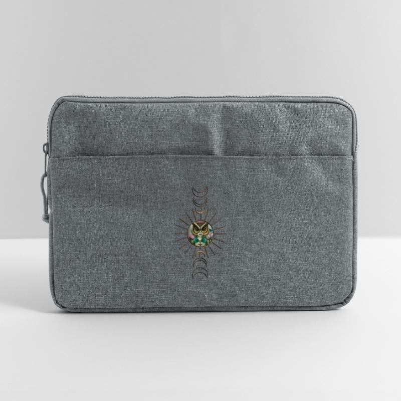 Das Mädchen, das eine Eule werden kann Laptoptasche 15"