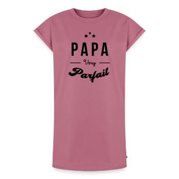 Papa - Fête des Pères - Anniversaire - Bébé - Robe T-shirt femme Premium en coton bio - mauve - Devant - AI Model Female 172 dark (172cm)
