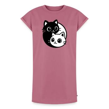 Portrait de chat Ying Yang - Robe T-shirt femme Premium en coton bio - mauve - Devant - AI Model Female 172 dark (172cm)