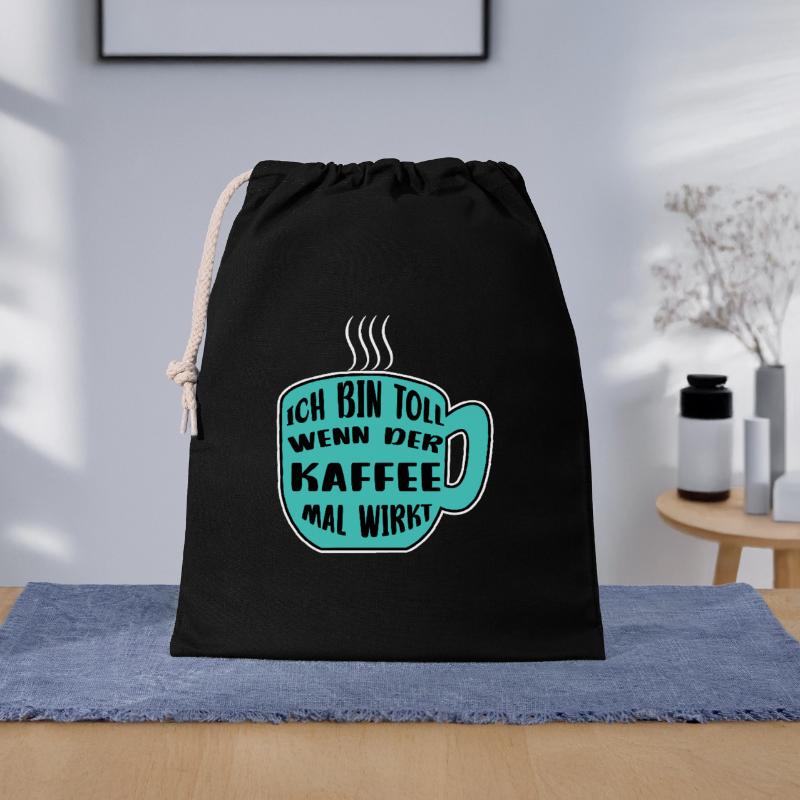 Kaffeetasse Kaffee Statement Koffein Kaffeetrinker Geschenkbeutel aus Baumwolle (40 x 50 cm)