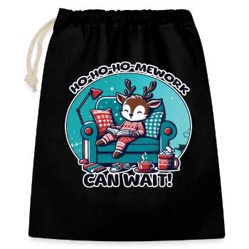 Reindeer in Pyjamas – HoHoHoMework Christmas Break - Gift Bag 40 x 50 cm - black - Front
