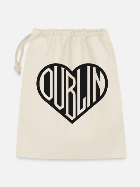 Geometrisches Dublin Herz - Geschenkbeutel aus Baumwolle (40 x 50 cm) - Natur