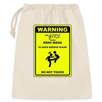 Warnung! Dieses Mädchen macht Krav Maga - Geschenkbeutel aus Baumwolle (40 x 50 cm) - Natur - Vorne