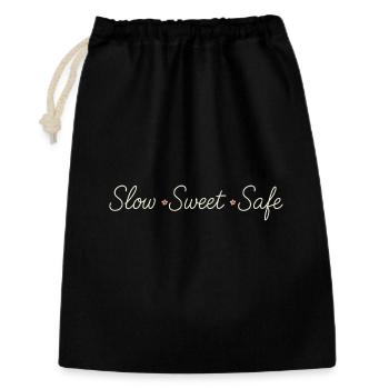 Calm is rebellion. Soft Life Self Care - Gift Bag 30 x 45 cm - black - Front
