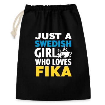 Nur ein schwedisches Mädchen, das Fika liebt – Sweden Pride - Geschenkbeutel aus Baumwolle (30 x 45 cm) - Schwarz - Vorne