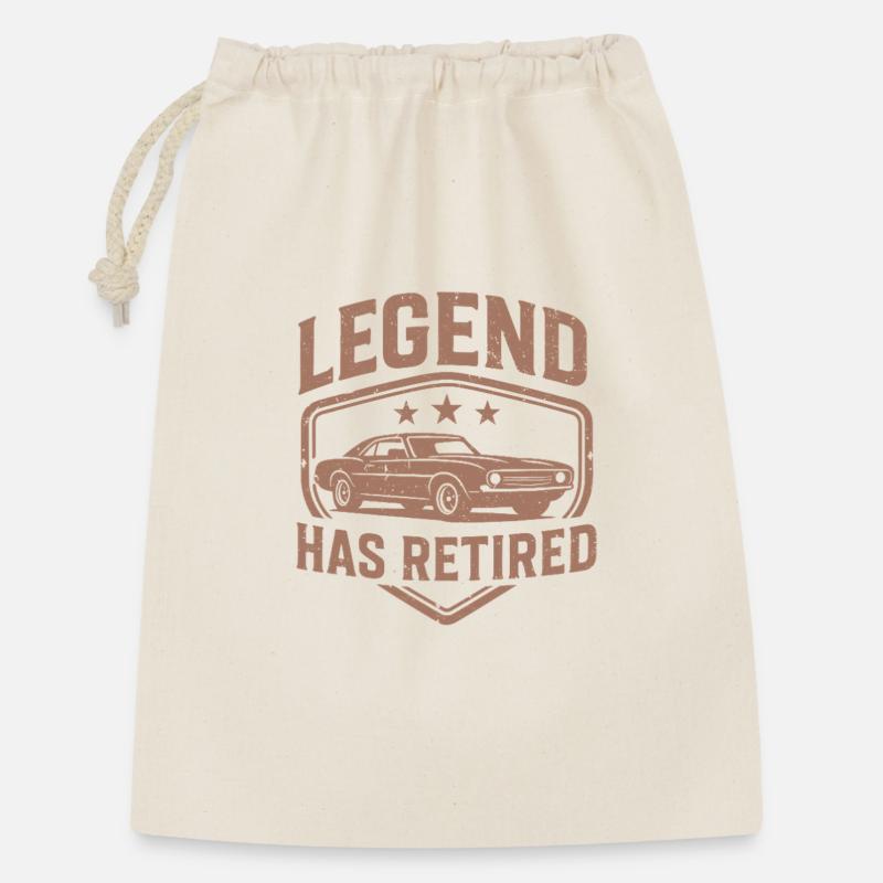 Legende hat Retro-Auto in den Ruhestand geschickt - Geschenkbeutel aus Baumwolle (30 x 45 cm) - Natur