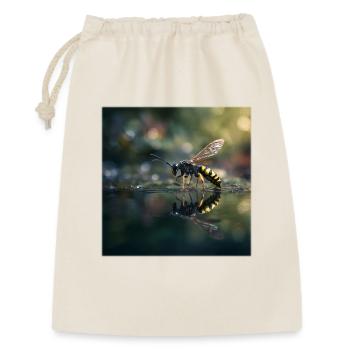 Wespe mit Spiegelung Elegante Makro-Fotografie - Geschenkbeutel aus Baumwolle (30 x 45 cm) - Natur - Vorne