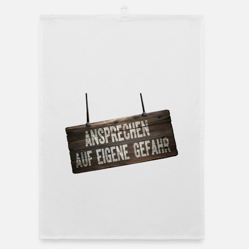 Ansprechen auf eigene Gefahr – Humor Schild Organic Geschirrtuch