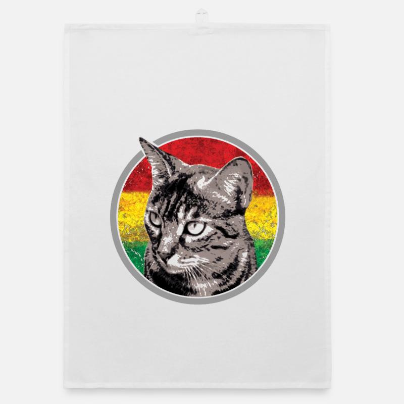 Chat avec des arrière-plans de drapeau Torchon bio