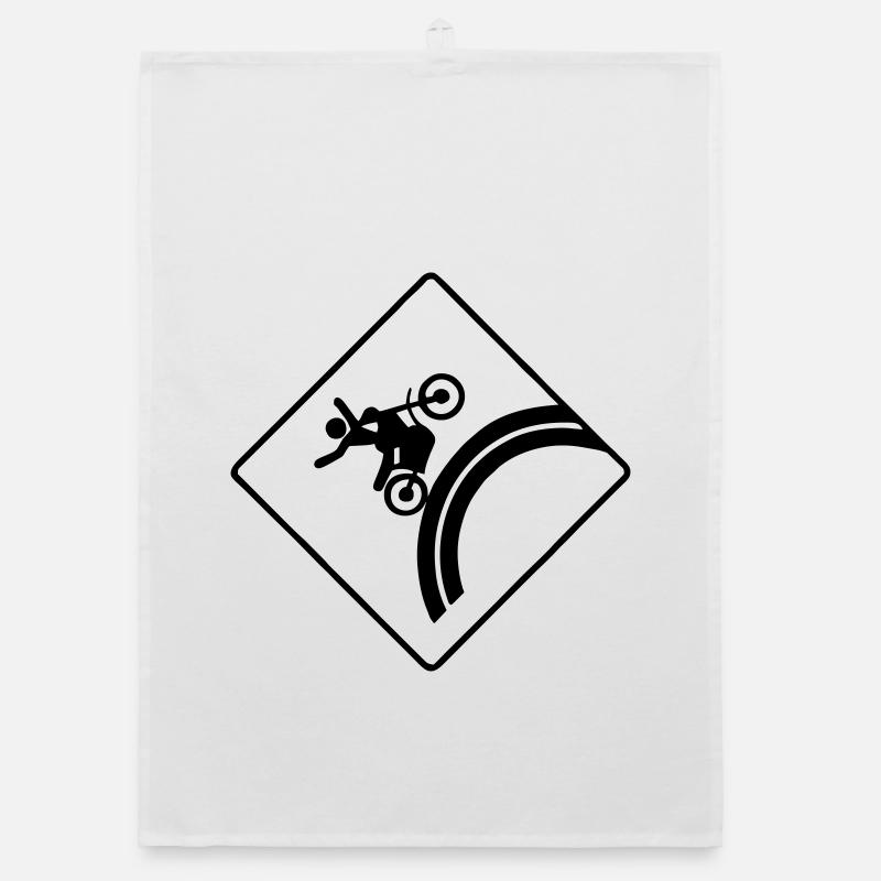 Courbe du cycliste aéroporté devant Torchon bio