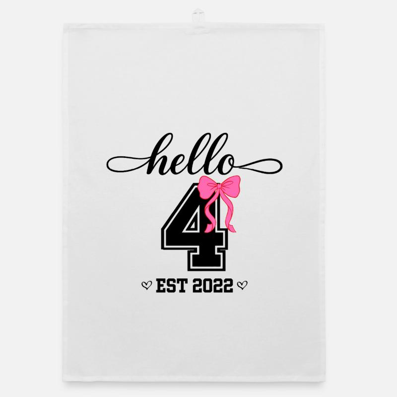 Hello 4 Est 2022 Mädchen Geburtstag Design Organic Geschirrtuch