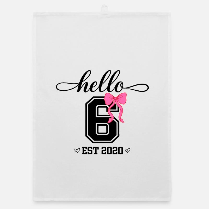 Hello 6 Est 2020 Mädchen Geburtstag Design Organic Geschirrtuch