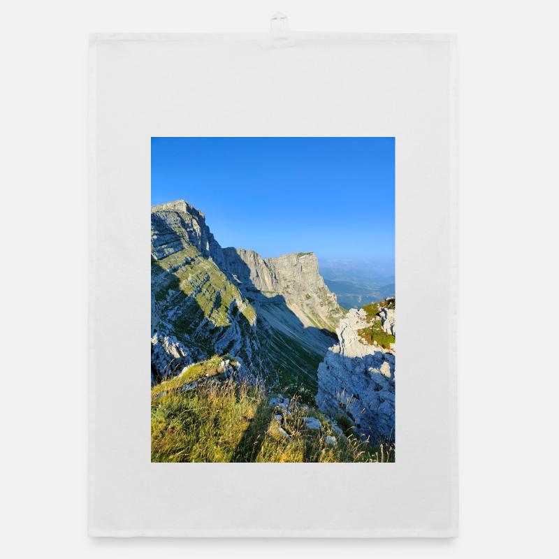 Die Klippen des Vercors Organic Geschirrtuch