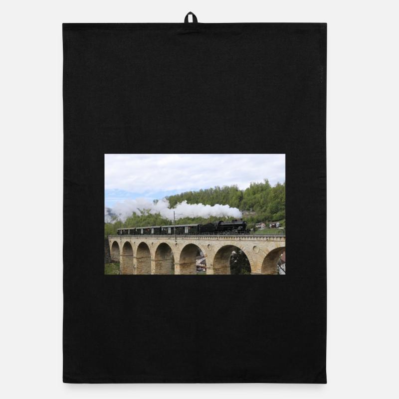 SBB Lok auf Viadukt - Organic Geschirrtuch - Schwarz