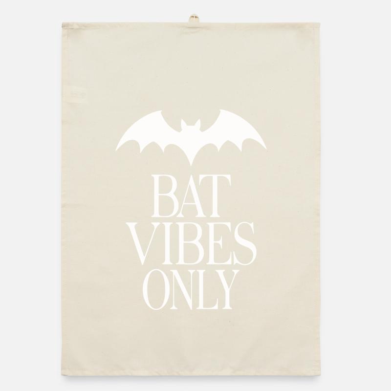 Bat Vibes Only – Déclaration gothique Torchon bio