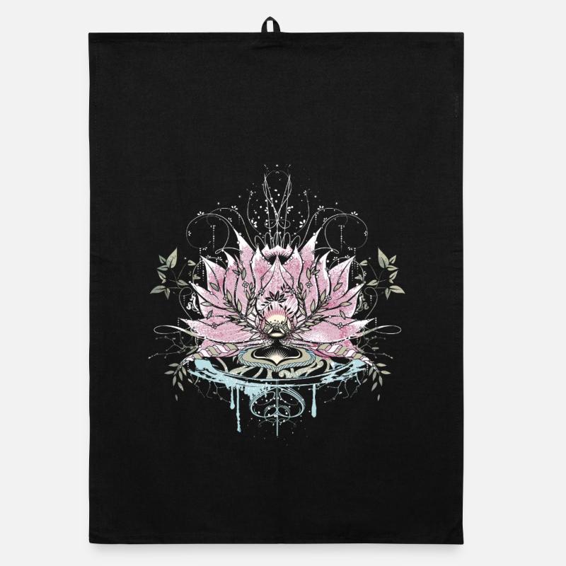 Zarte Lotusblüte mit Wasser Elementen und Graffiti Organic Geschirrtuch