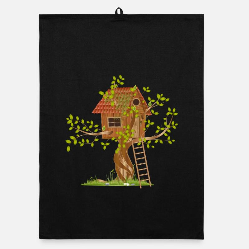 Une cabane en arbre de travers dans la canopée avec échelle Torchon bio