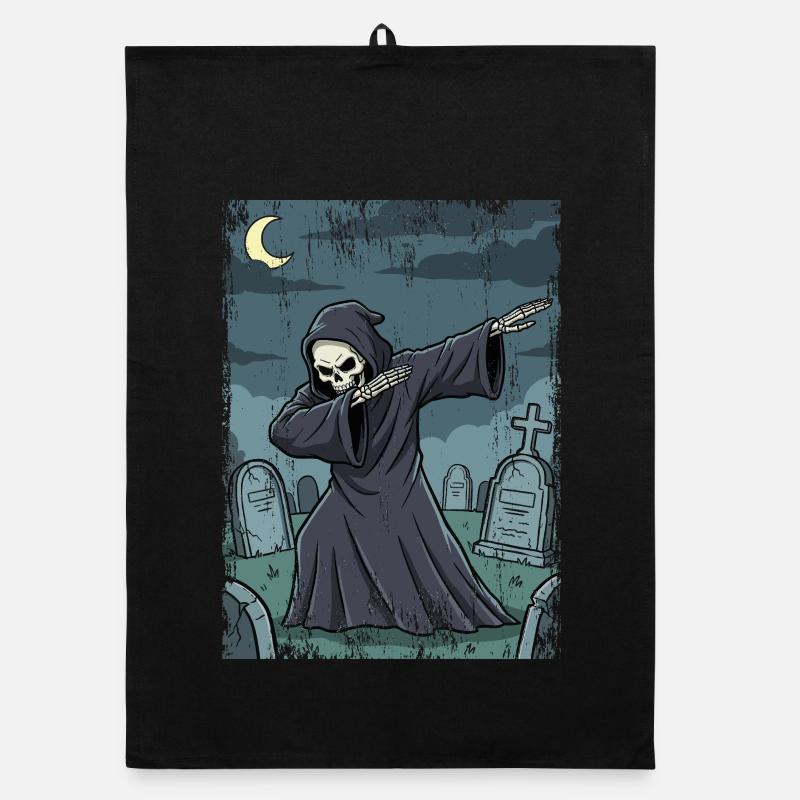 Grim Reaper im nächtlichen Friedhof Organic Geschirrtuch
