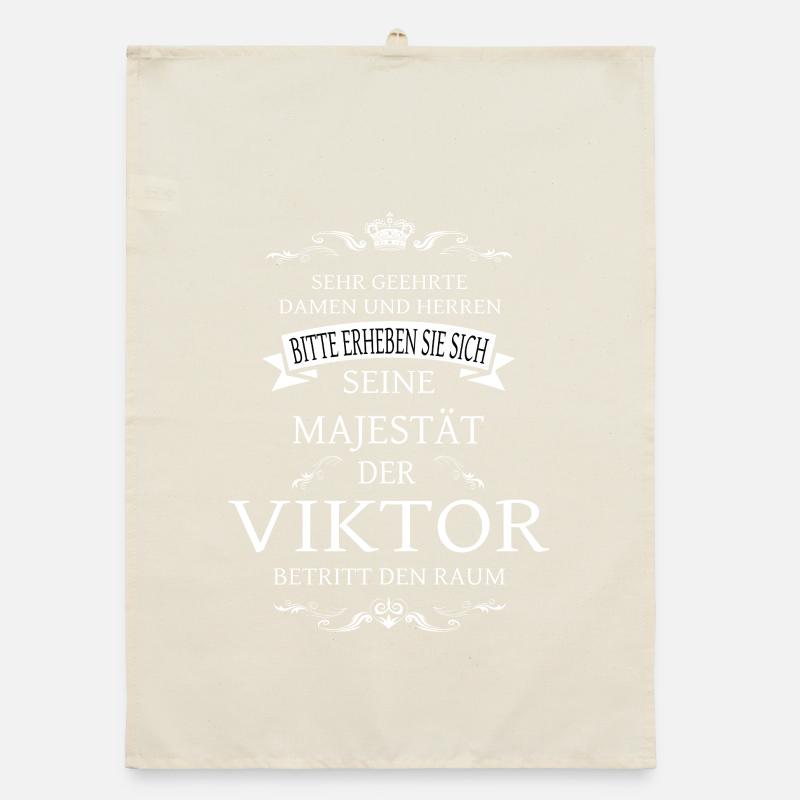 Sa Majesté le Viktor entre dans la pièce Torchon bio