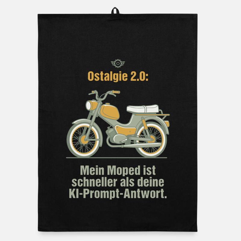 Ostalgie Moped. KI Prompt Spruch Organic Geschirrtuch