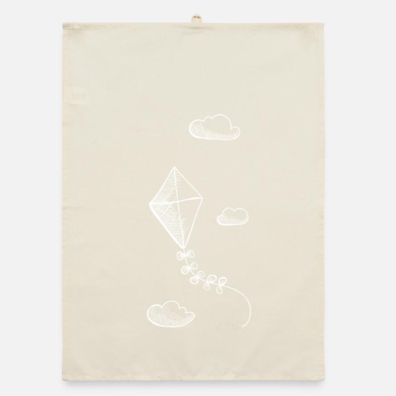 Dragon dans le ciel nuageux Torchon bio