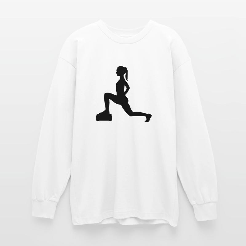 Mädchen oder Dame, die Schritte oder Aerobic macht Oversized Langarmshirt 