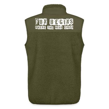 FUN BEGINS - Where the Road Ends! - Unisex Sherpaweste von Stanley/Stella - Khaki - Hinten - AI Model Male 178 light (178cm)