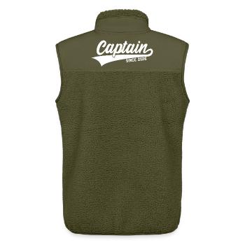 CAPTAIN SINCE 2026 KAPITÄN - Unisex Sherpaweste von Stanley/Stella - Khaki - Hinten - AI Model Male 178 light (178cm)