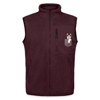 Husky mit blauen Augen in Tasche - Taschenhund - Unisex Sherpaweste von Stanley/Stella - Maroon - Vorne - AI Model Female 172 light (172cm) & AI Model Male 178 light (178cm)