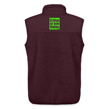 BBQ Spruch Geschenk für Männer & Papa Grillfans - Unisex Sherpaweste von Stanley/Stella - Maroon - Hinten - AI Model Male 178 light (178cm)