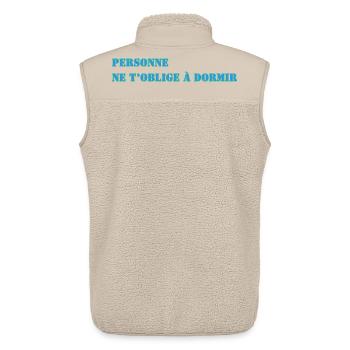 PERSONNE NE T’OBLIGE À DORMIR - Veste sans manches sherpa unisexe Stanley/Stella - beige - Dos - AI Model Male 178 light (178cm)