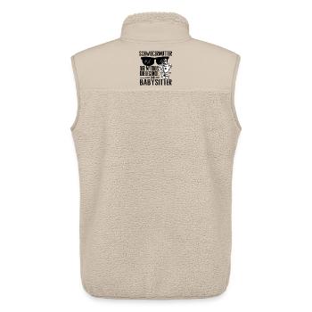 Schwiegermutter – Der Mythos, die Legende, der Bab - Unisex Sherpaweste von Stanley/Stella - Beige - Hinten - AI Model Male 178 light (178cm)