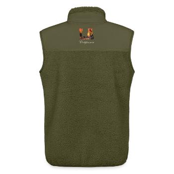 Los Angeles, Kalifornien - Unisex Sherpaweste von Stanley/Stella - Khaki - Hinten - AI Model Male 178 light (178cm)