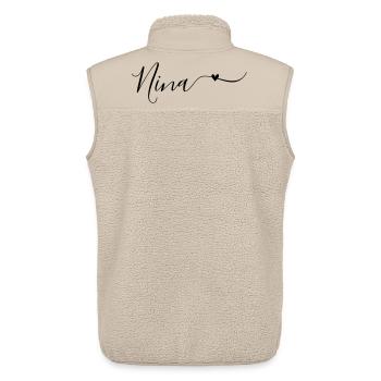 Prénom de Nina Prénom décoratif - Veste sans manches sherpa unisexe Stanley/Stella - beige - Dos - AI Model Male 178 light (178cm)