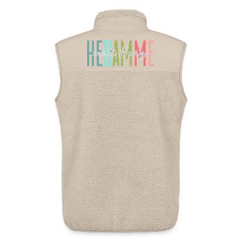 Hebamme mit Herz Design - Unisex Sherpaweste von Stanley/Stella - Beige - Hinten - AI Model Male 178 light (178cm)