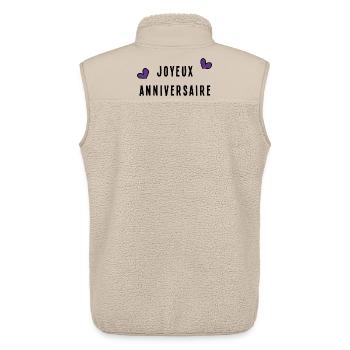 JOYEUX ANNIVERSAIRE. HAPPY BIRTHDAY. ANNIVERSAIRE. - Veste sans manches sherpa unisexe Stanley/Stella - beige - Dos - AI Model Male 178 light (178cm)